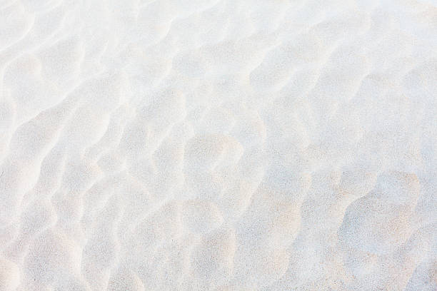 WHITE SAND